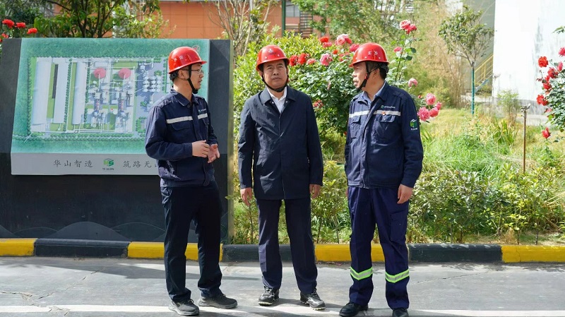 深化落實(shí)“四下基層” 強(qiáng)作風(fēng) 辦好職工“暖心實(shí)事”聚合力——周紅到富平、黃陵基層單位調(diào)研并慰問(wèn)一線職工